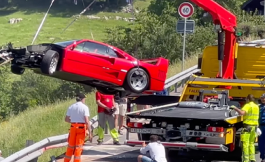Ferrari F40 me vlerë 2 milionë paund aksidentohet frikshëm në Zvicër (VIDEO)