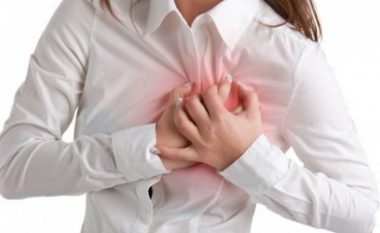 Katër shenjat që jep trupi kur keni probleme me zemrën