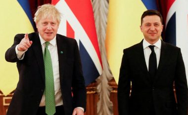 Boris Johnson fton Zelenskyn në Britaninë e Madhe