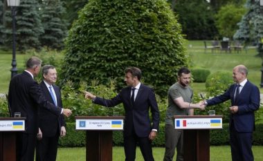 Fundi i luftës, Macron: Varet nga Ukraina nëse do që t’i lëshojë territore Rusisë