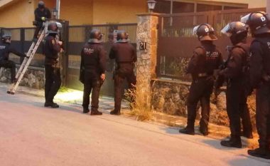 Shkatërrohet rrjeti kriminal për prodhimin e “mallit” në Spanjë, 56 të arrestuar, mes tyre shqiptarë