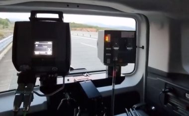 Aksidentet në Rrugën e Kombit, makina inteligjente “fundos” shoferët “e pabindur” (VIDEO)