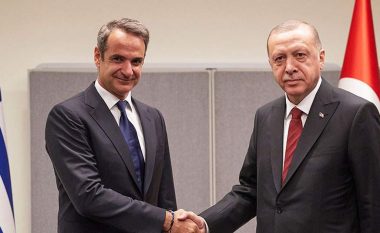 “Kreta, Rodosi janë të Turqisë”, Mitsotakis i kërkon llogari Erdoganit për deklaratat