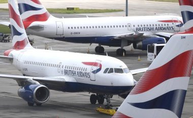 British Airways anulon 1500 fluturime