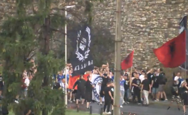 Mediat maqedonase “Fake News”, ngatërrojnë flamurin shqiptar me atë të UKÇ-së (VIDEO)
