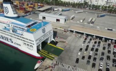 Rreth 10 mijë pasagjerë dhe mbi 4 mijë mjete, fluks hyrje-dalje në Portin e Durrësit (VIDEO)