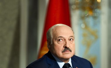Lukashenko: Bjellorusia është autoritare