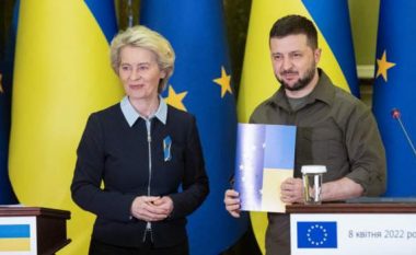 Ukraina nënshkruan deklaratën që synon anëtarësimin në BE
