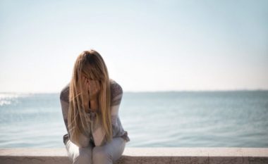 Si të përballeni me simptomat e depresionit për të cilat askush nuk flet?