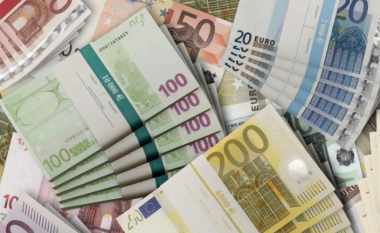 Vijon rënia e dollarit dhe euros, këmbimi i valutave të huaja për ditën e sotme