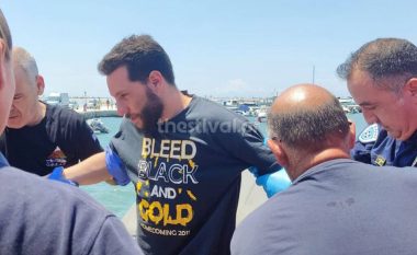 Notoi 18 orë, i riu nga Maqedonia i shpëtoi mbytjes në ujërat Greke, shoku ende i zhdukur (VIDEO)
