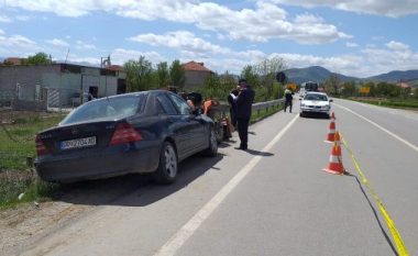 Makina përplas të miturin në Korçë
