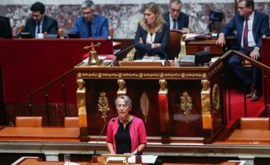 Nocioni i votëbesimit, qeveria franceze mbledh vetëm gjysmat e votave