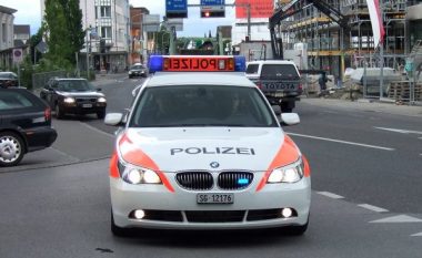 Arrestohet shqiptari në Zvicër, policia i gjen 7 kg “të kuqe” dhe 1 kg “të bardhë”