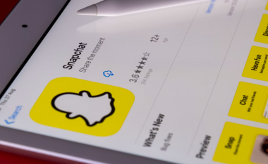 Snapchat zhgënjen me risitë e fundit, përdoruesit shpërthejnë në kritika