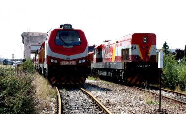 Studimi i fizibilitetit për linjën hekurudhore Durrës-Prishtinë pritet të kushtojë afro 2 milionë euro