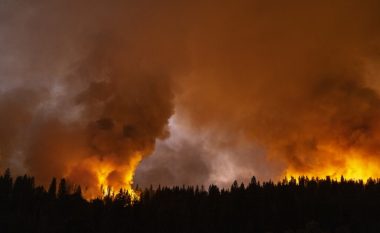 Zjarre masive në Kaliforni, evakuohen mijëra banorë (FOTO LAJM)