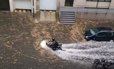 Çmendet moti në Francë, shirat përmbytin rrugët e Francës (VIDEO)
