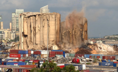 Shpërthimi në portin e Bejrutit, shemben tetë depozita gruri