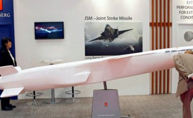 Kërcënimet nga Kina dhe Rusia, Japonia do zhvillojë raketa me rreze më të gjatë