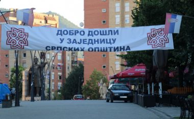 Veriu i Kosovës zgjohet me billbordet “Mirësevini në Asociacionin e komunave serbe”