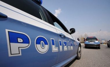 Policia aksion blic në një hotel në Itali, gjen kokainë në dhomën e dy të rinjve shqiptarë, i arreston