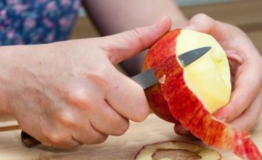 Mos e hidhni lëkurën e mollës, cilat janë sëmundjet që kuron