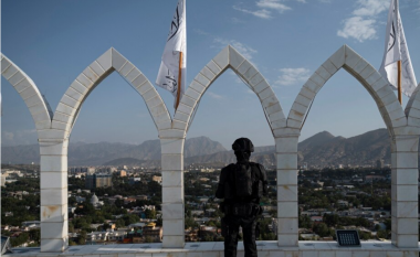 Talibanët shënojnë përvjetorin e largimit të trupave të huaja nga Afganistani