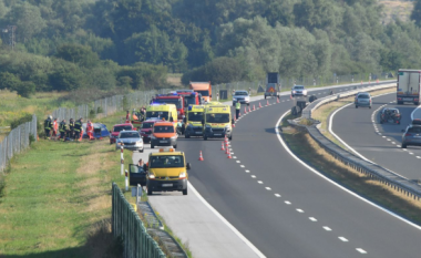 Përsëri tragjedi në autostradat kroate, autobusi me del nga rruga, 11 të vdekur