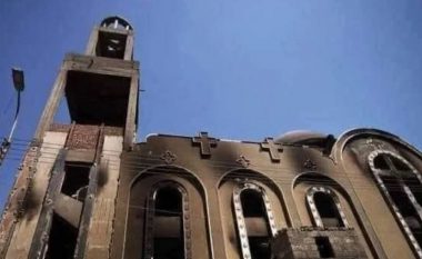 Përfshihet nga zjarri një kishë në Egjipt, 35 të vdekur dhe 45 të plagosur