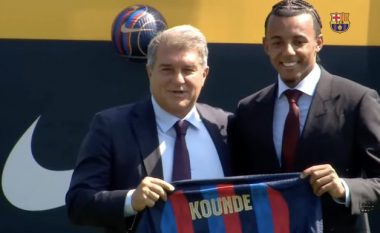 Dita e Kounde, mbrojtësi prezantohet si lojtari më i ri i Barcelonës