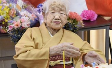 Më shumë se një shekull jetë: Gruaja më e vjetër në botë feston ditëlindjen, sa vjeç mbush?