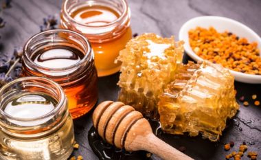 KUJDES! Mjalti është ilaç, por shkakton 7 efekte të rënda anësore nëse e teprojmë