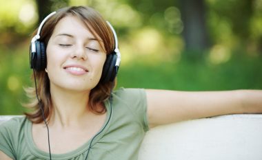 A e përmirëson muzika shëndetin