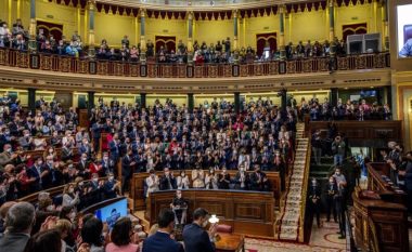 Parlamenti spanjoll miraton planin e kursimit të energjisë
