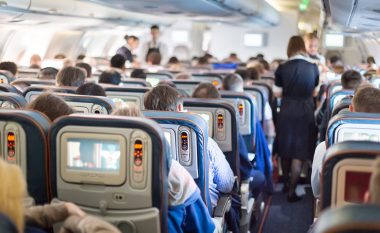 Mund të jetë fatal: Një pilot shpjegon pse nuk duhet të ndërroni kurrë vendet në aeroplan