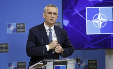 NATO-ja zotohet se do ta ndihmojë Ukrainën “për aq kohë sa të ketë nevojë”