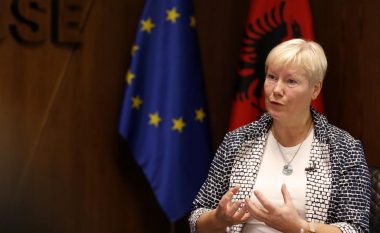 Ambasadorja e BE:Shqipëria të dalë nga lista gri e pastrimit të parave