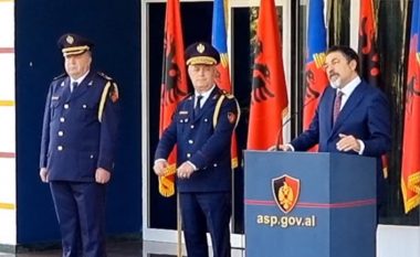 Rrumbullaku merr postin e ri në Policinë e Shtetit, Gledis Nano nuk paraqitet në ceremoni