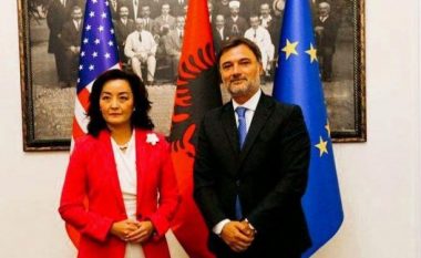 Alibeaj takohet me ambasadoren Yuri Kim, çfarë u diskutua