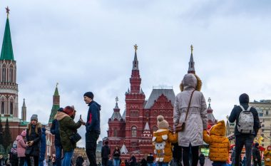 Zyrtarisht diktaturë, Gjykata e Moskës shpërbën unionin e gazetarëve