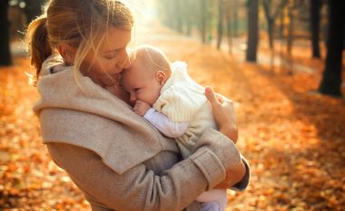 Lum si nënat që lindin në shtator, 5 arsye pse fëmijët e tyre lakmohen nga të gjithë