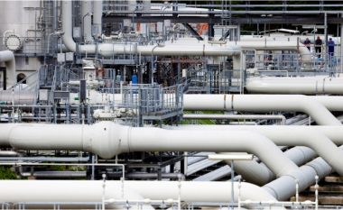 Putin kërcënon Europën, Rusia shpall marrëveshjen për t’i shitur gazin natyror Kinës