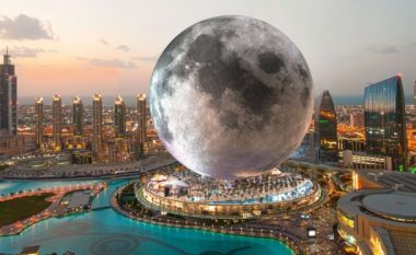 Hoteli në formë hëne, një mrekulli arkitekturore në Dubai