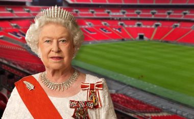 West Ham, Arsenal, apo Millwall. Për cilën skuadër bënte tifo realisht Elizabeth II?