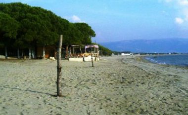 Mbytet një person në plazhin e Zvërnecit në Vlorë