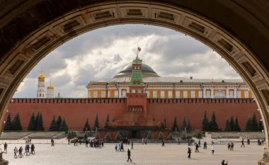 Raportohet se zyrtarët e Moskës po i ikin mobilizimit ushtarak