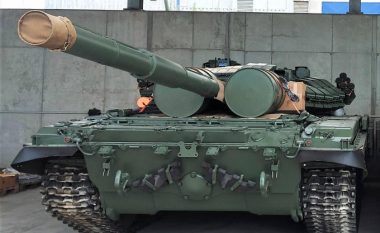 Qytetarët çekë mbledhin 1.2 milionë paund për një tank të modernizuar, do t’i dërgohet Ukrainës