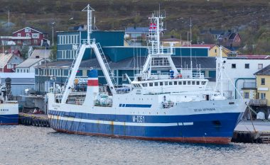 Norvegjia do të kufizojë hyrjen e anijeve ruse në porte