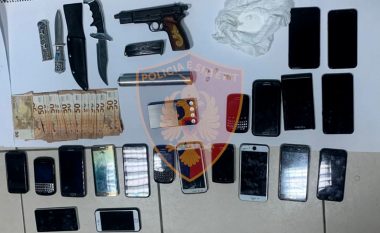 EMRI/ Kokainë, armë e thika, arrestohet 34-vjeçari në Pogradec